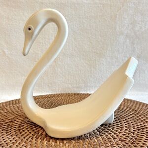 MCM Vintage Swan Towel holder Ivory